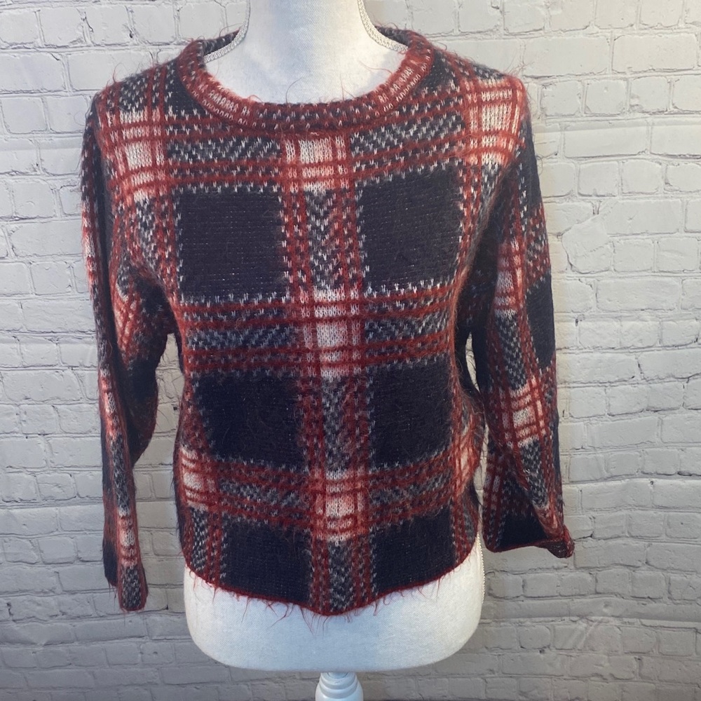 FOREVER 21 Crewneck Sweater Plaid-Small